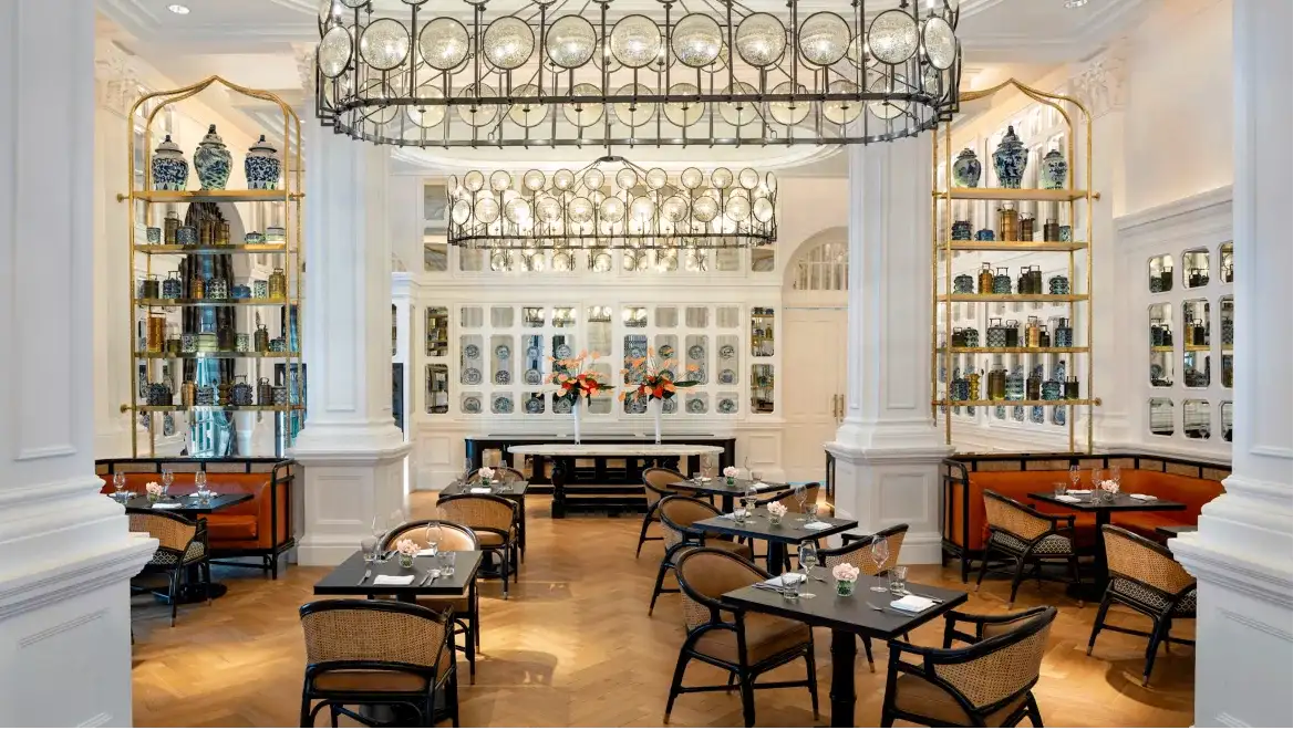 Tiffin Room